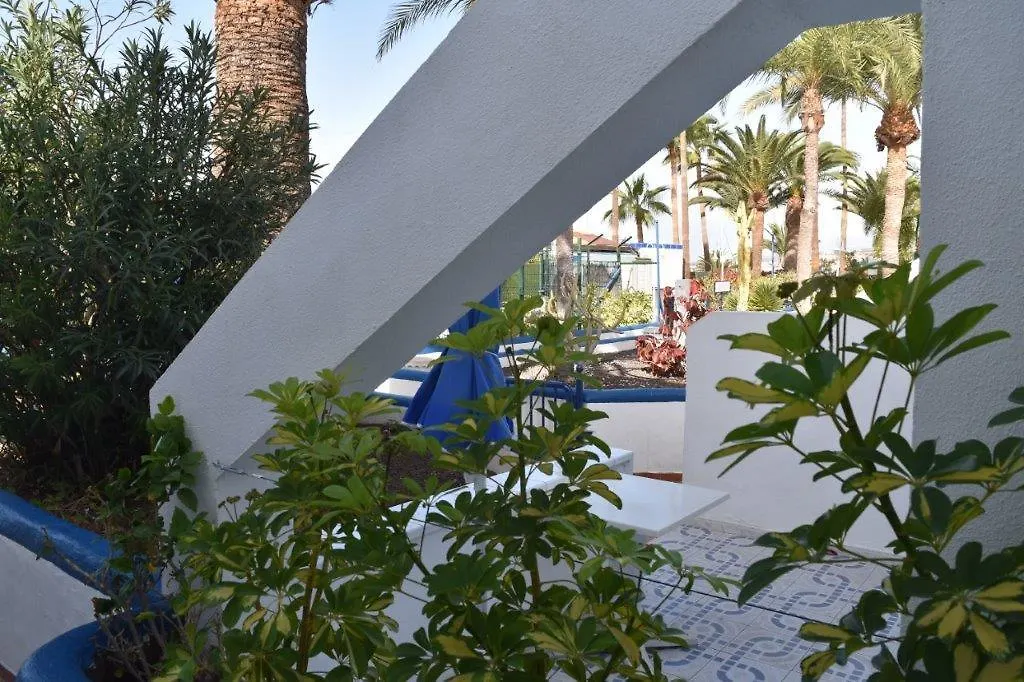 阿德耶Puerto Colon Club Apartamento公寓 公寓